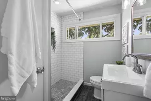 1302 Coral Sea Dr, Rockville, MD 20851 - Photo 15