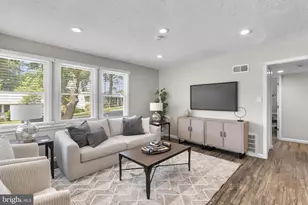 1302 Coral Sea Dr, Rockville, MD 20851 - Photo 9