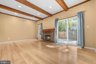 10067 Maple Leaf Dr, Montgomery Village, MD 20886 - Photo 9