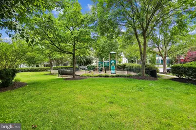 708 Market Street E, Gaithersburg, MD 20878 - Photo 43