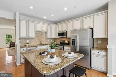 708 Market Street E, Gaithersburg, MD 20878 - Photo 11