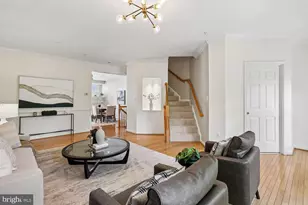 708 Market St E, Gaithersburg, MD 20878 - Photo 3