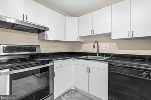 9110 Centerway Rd, Gaithersburg, MD 20879 - Photo 13