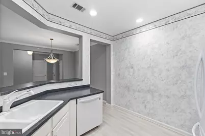 311 High Gables Drive #404, Gaithersburg, MD 20878 - Photo 15