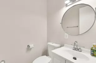 746 Azalea Dr, Rockville, MD 20850 - Photo 15