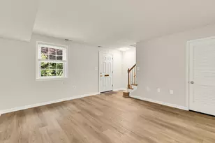 746 Azalea Dr, Rockville, MD 20850 - Photo 5