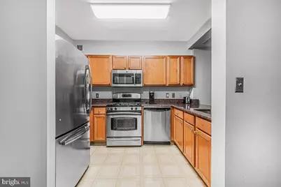 7111 Woodmont Avenue #308, Bethesda, MD 20815 - Photo 7