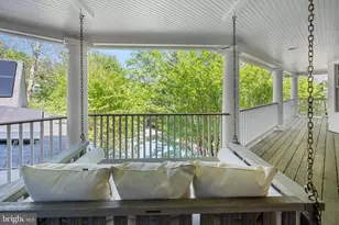 9541 E Bexhill Dr, Kensington, MD 20895 - Photo 45