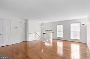 8723 Delcris Dr, Montgomery Village, MD 20886 - Photo 11