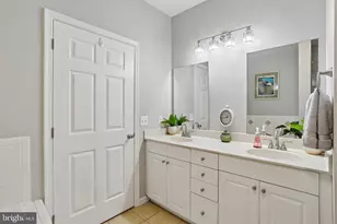 31 Booth St, Gaithersburg, MD 20878 - Photo 17