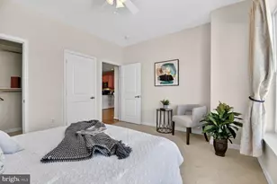 8045 Newell St, Silver Spring, MD 20910 - Photo 13