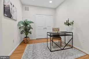 8045 Newell St, Silver Spring, MD 20910 - Photo 17