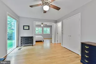 5 Persimmon Ct, Bethesda, MD 20817 - Photo 21