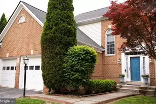 21104 Hickory Forest Way, Germantown, MD 20876 - Photo 5
