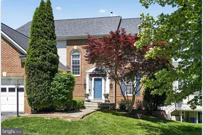 21104 Hickory Forest Way, Germantown, MD 20876 - Photo 3