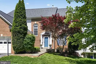 21104 Hickory Forest Way, Germantown, MD 20876 - Photo 3