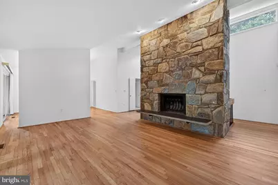 9404 Woodington Drive, Potomac, MD 20854 - Photo 9