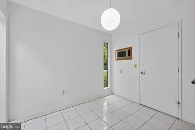 9404 Woodington Drive, Potomac, MD 20854 - Photo 5