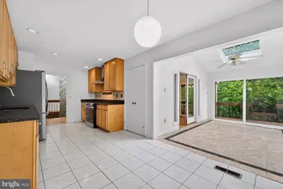 9404 Woodington Drive, Potomac, MD 20854 - Photo 15