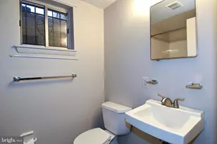 6305 Lenox Rd, Bethesda, MD 20817 - Photo 51