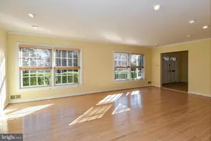 6305 Lenox Rd, Bethesda, MD 20817 - Photo 9