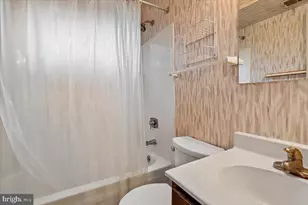 18705 Heritage Hills Dr, Brookeville, MD 20833 - Photo 29
