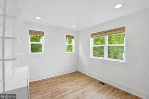 11400 Emerald Park Rd, Potomac, MD 20854 - Photo 33