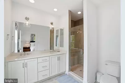 11400 Emerald Park Road, Potomac, MD 20854 - Photo 21