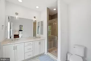 11400 Emerald Park Rd, Potomac, MD 20854 - Photo 21