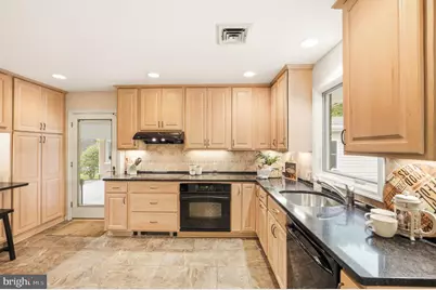 2508 Redmiles Drive, Silver Spring, MD 20905 - Photo 9