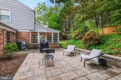 10900 Gainsborough Road, Potomac, MD 20854 - Photo 3