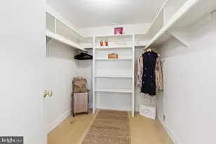 10900 Gainsborough Rd, Potomac, MD 20854 - Photo 29