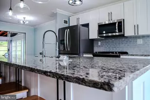 17804 Park Mill Dr, Derwood, MD 20855 - Photo 7
