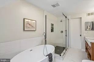 11427 Bedfordshire Ave, Potomac, MD 20854 - Photo 37