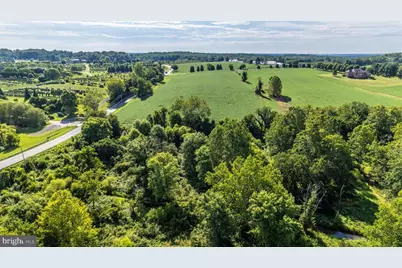 19101 Darnestown, Poolesville, MD 20837 - Photo 5