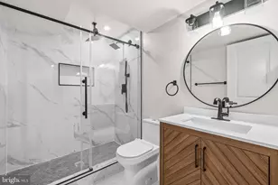 6801 Tildenwood Ln, Rockville, MD 20852 - Photo 39