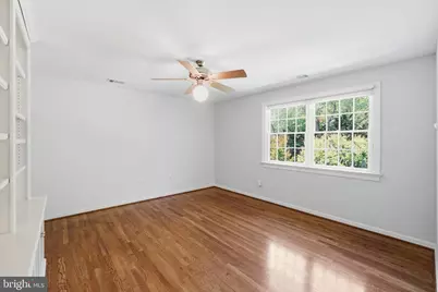9904 Hall Road, Potomac, MD 20854 - Photo 19