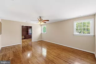 9904 Hall Rd, Potomac, MD 20854 - Photo 15