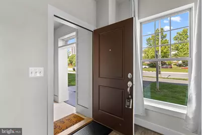 9610 Fields Road #9610, Gaithersburg, MD 20878 - Photo 3