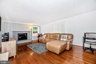 10748 Middleboro Dr, Damascus, MD 20872 - Photo 19