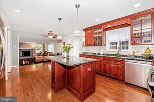 10748 Middleboro Dr, Damascus, MD 20872 - Photo 13