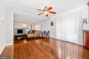 10748 Middleboro Dr, Damascus, MD 20872 - Photo 17