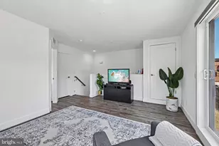 3328 Woodland Phlox St, Rockville, MD 20852 - Photo 31