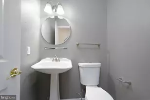 14 Cherry Bend Ct, Germantown, MD 20874 - Photo 17