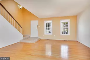 14 Cherry Bend Ct, Germantown, MD 20874 - Photo 5
