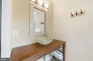 26135 Viewland Dr, Damascus, MD 20872 - Photo 27