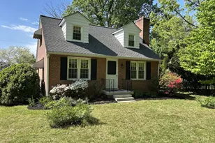 124 Chestnut Ave, Washington Grove, MD 20880 - Photo 1