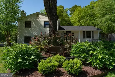 2 Orleans Terrace, Kensington, MD 20895 - Photo 9