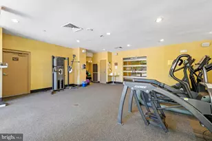 10101 Grosvenor Pl, Rockville, MD 20852 - Photo 37