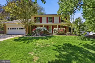 10 Wandering Trail, Potomac, MD 20854 - Photo 1